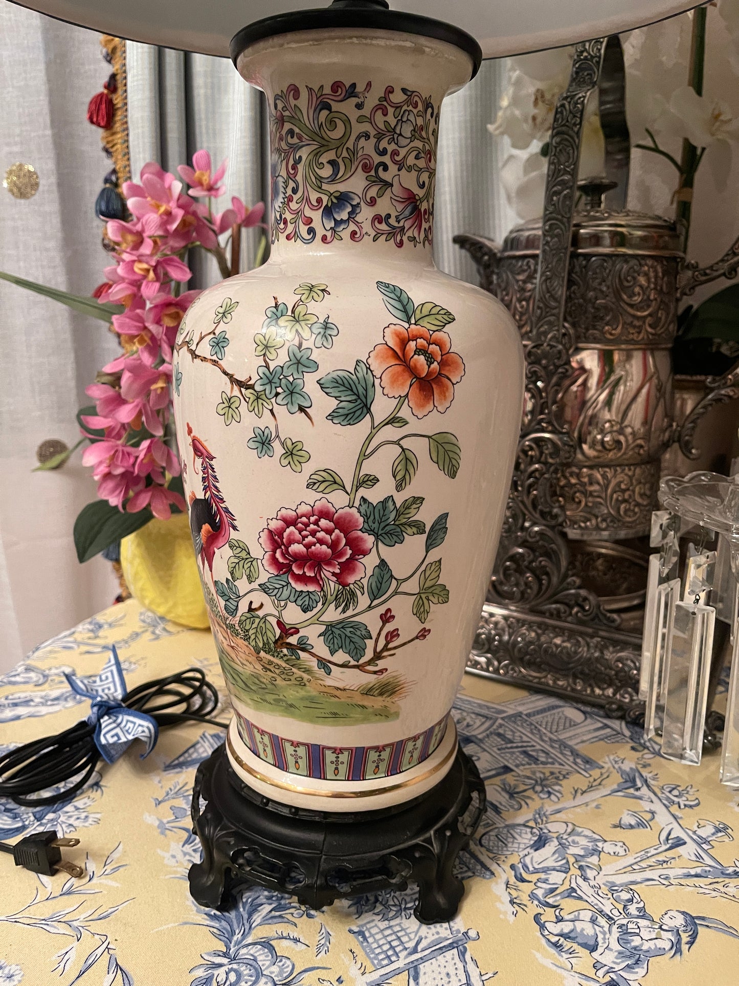 Vibrant Chinoiserie Lamp, Double Phoenix and Floral Chinoiserie Design, Ornate Metal Base