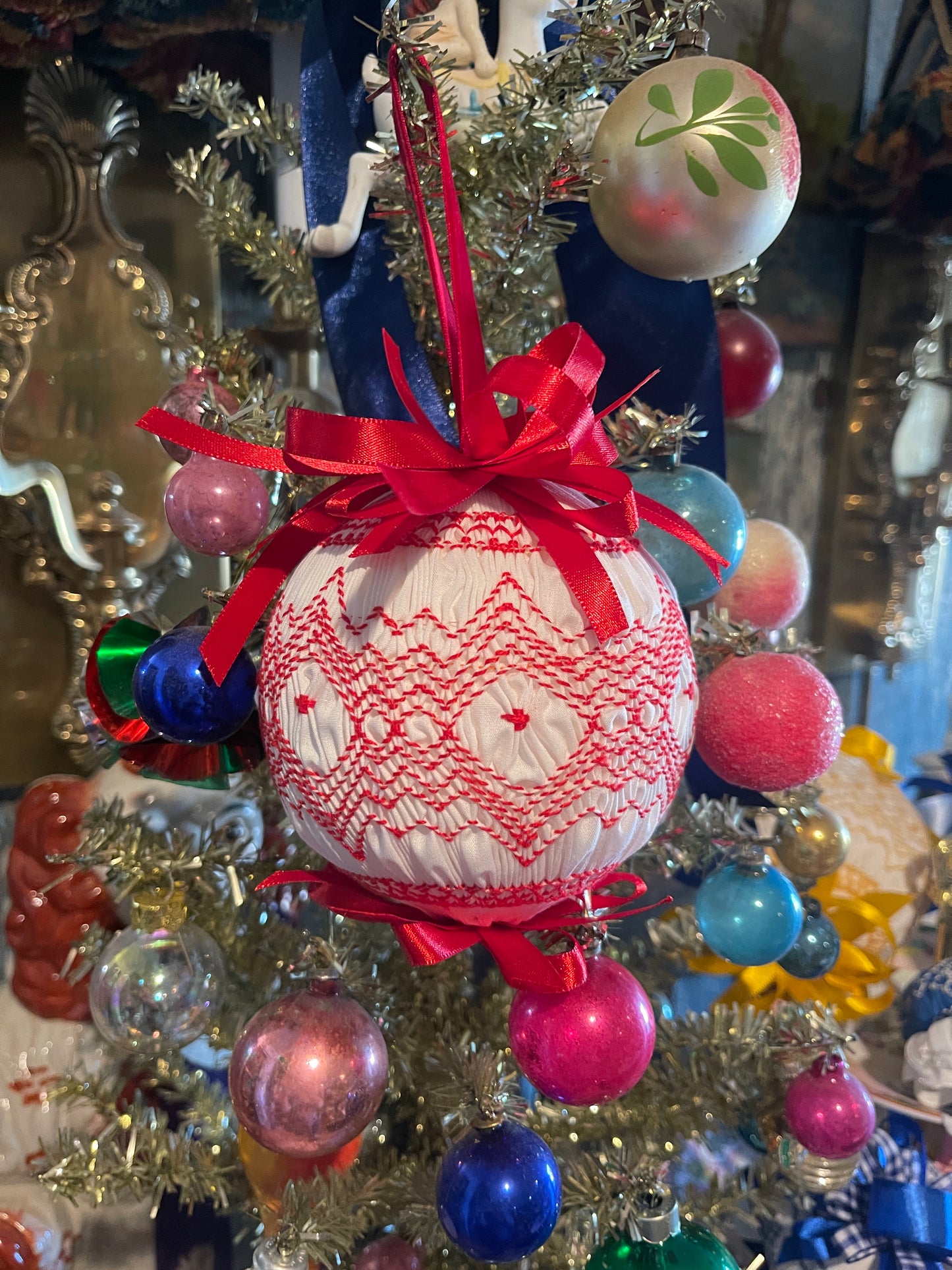 4” Red and White Vintage Smocked Christmas Ornament