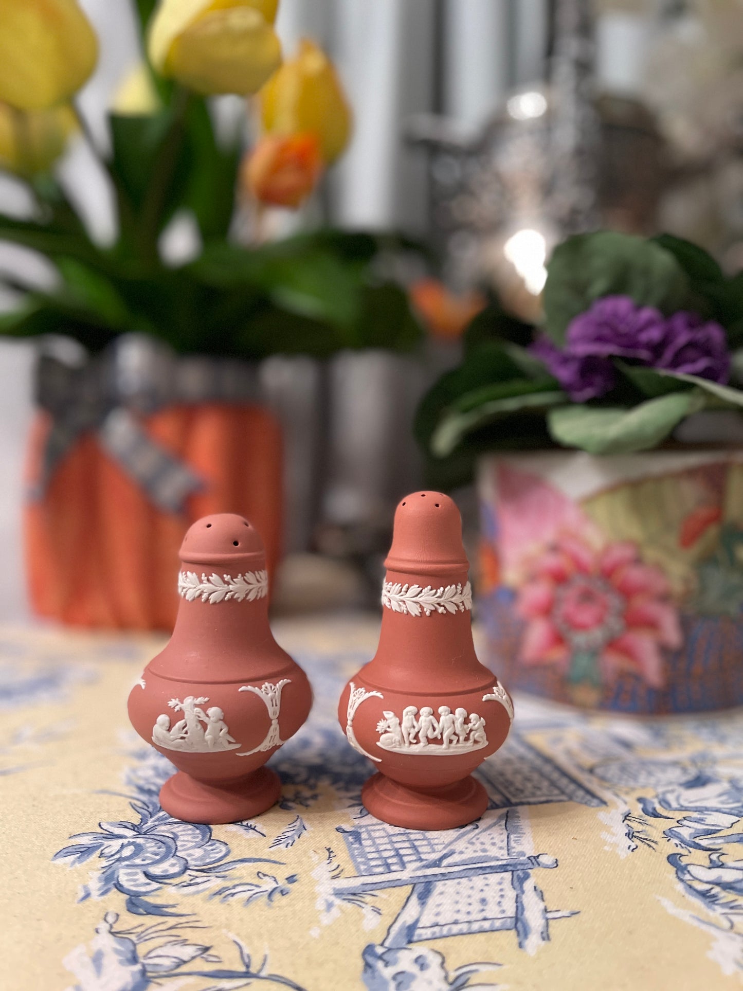 Wedgwood Terracotta (1957-1959) with White Relief Putti Salt and Pepper Shakers, Vintage