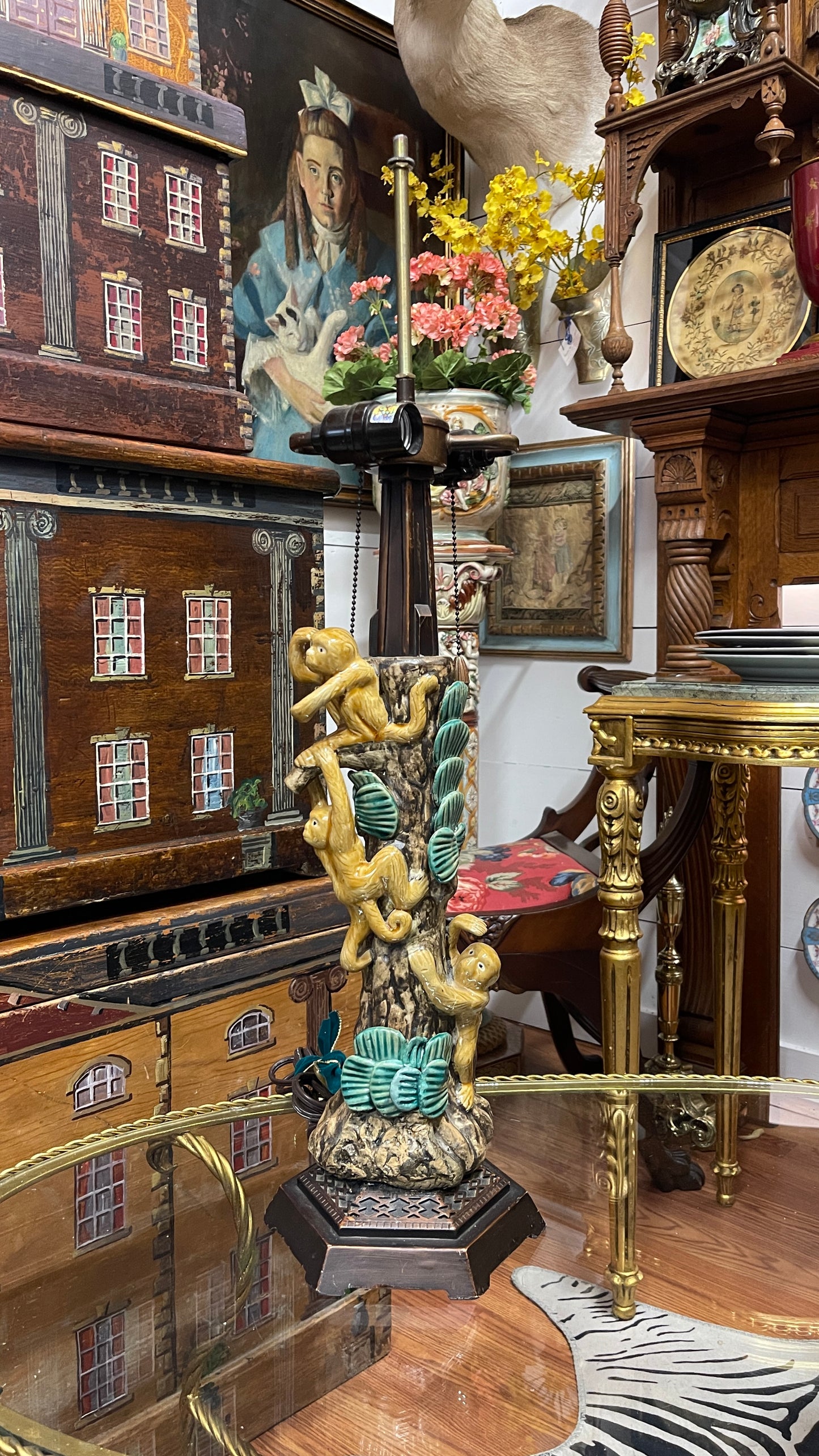 Vintage Majolica-Style Three Climbing Monkeys Lamp |