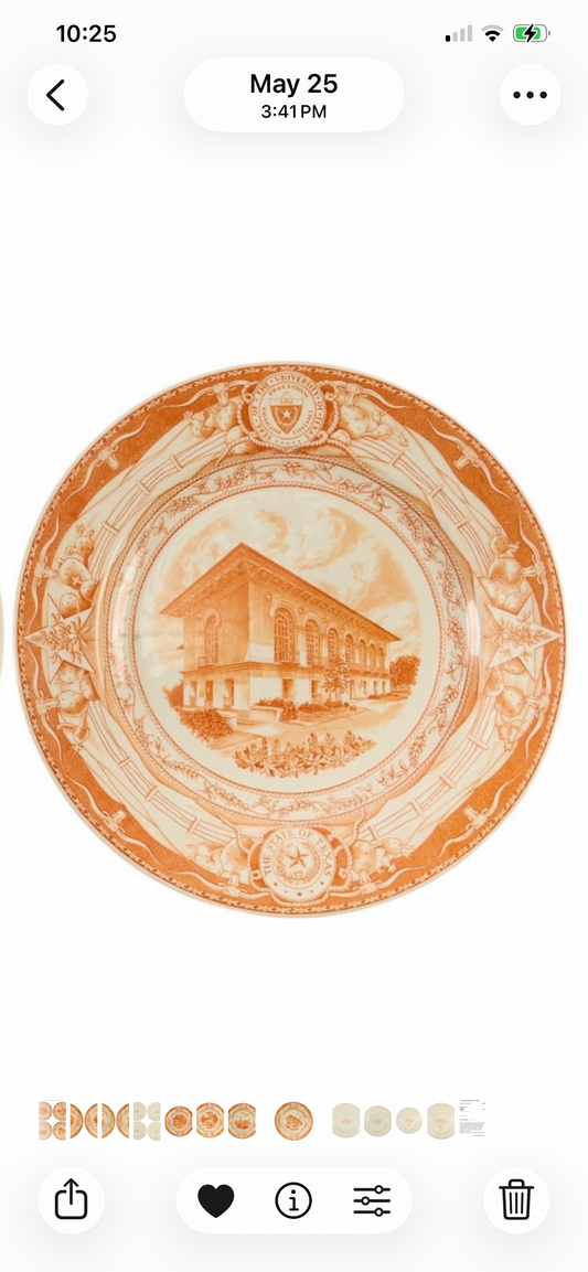 Vintage University of Texas ‘The Old Library’ Commemorative Plate – Wedgwood England, 1930s-1940s