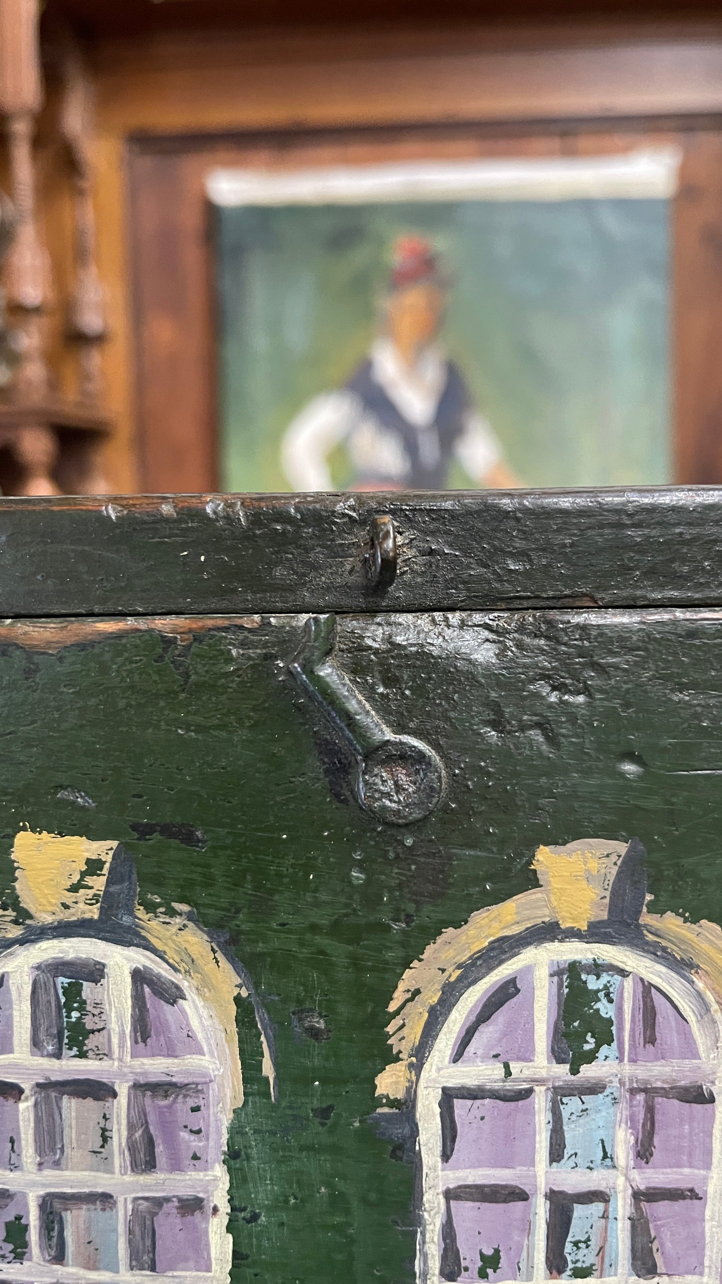 English Georgian Country House Facade Box – Green with Arched Windows and Lilac Doors, 19th Century