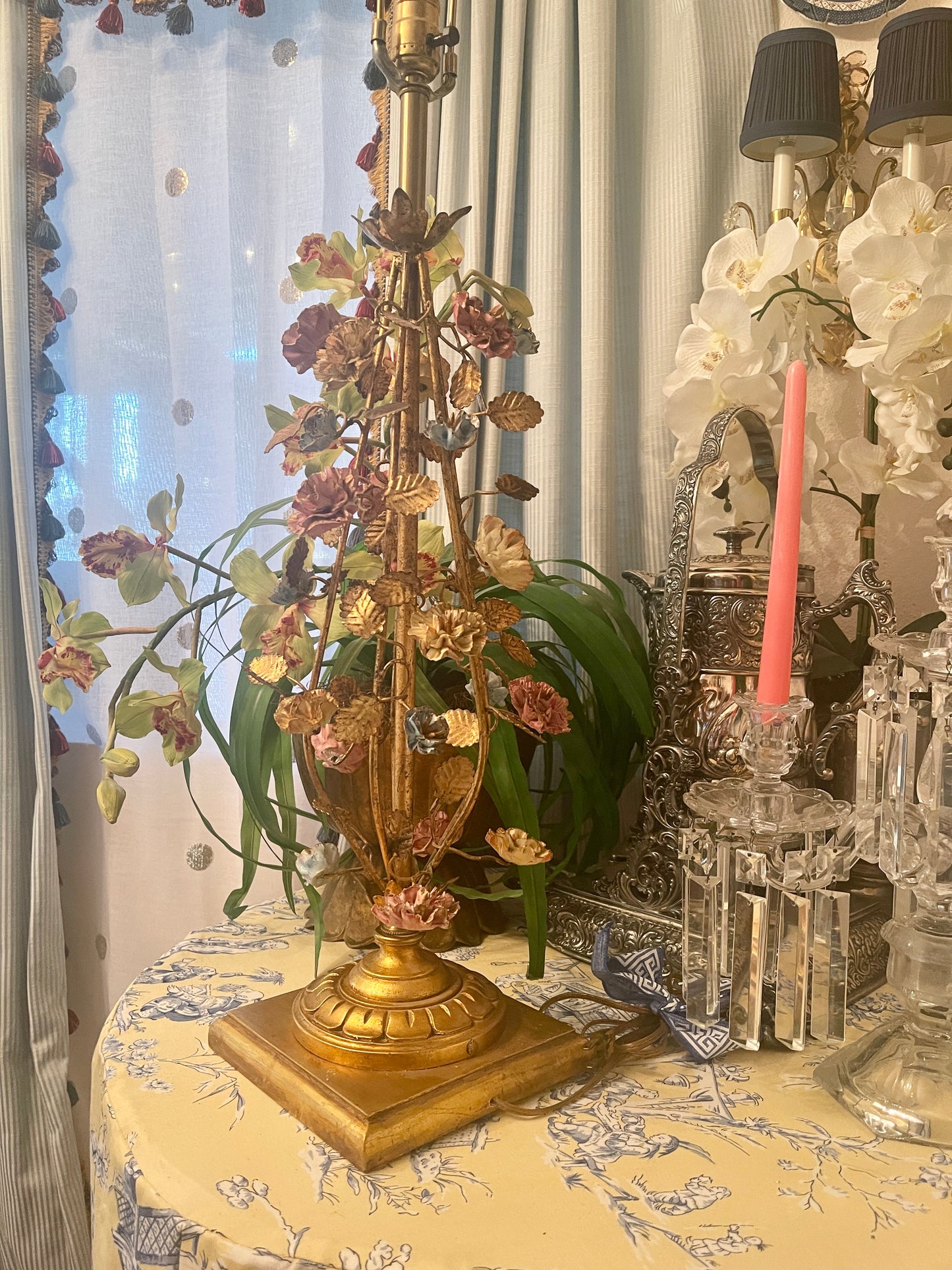 Vintage Italian Gilt Tole Lamp with porcelain flowers in pink, blue, and yellow, Metal tag marked ITALY attached