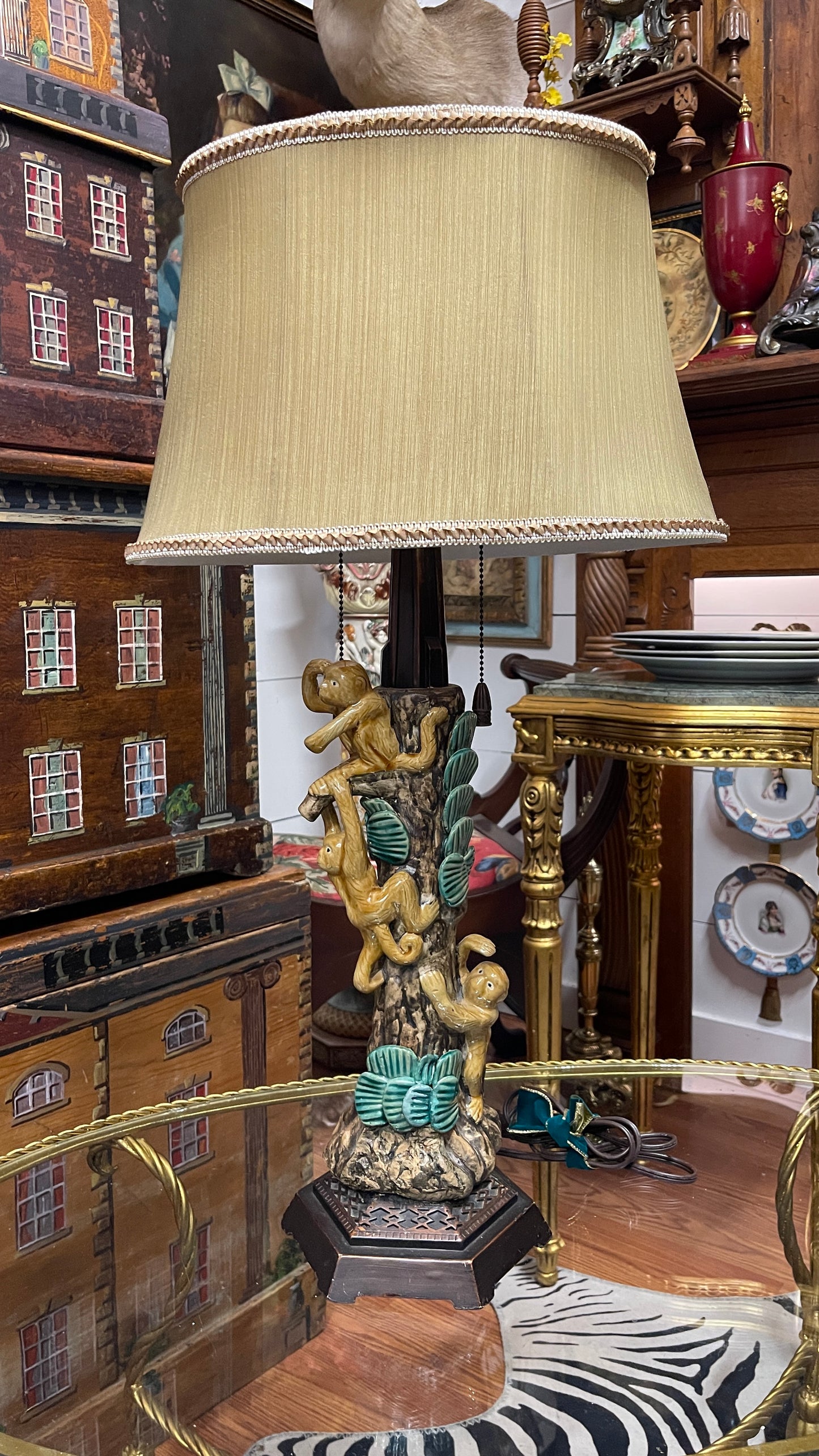 Vintage Majolica-Style Three Climbing Monkeys Lamp |