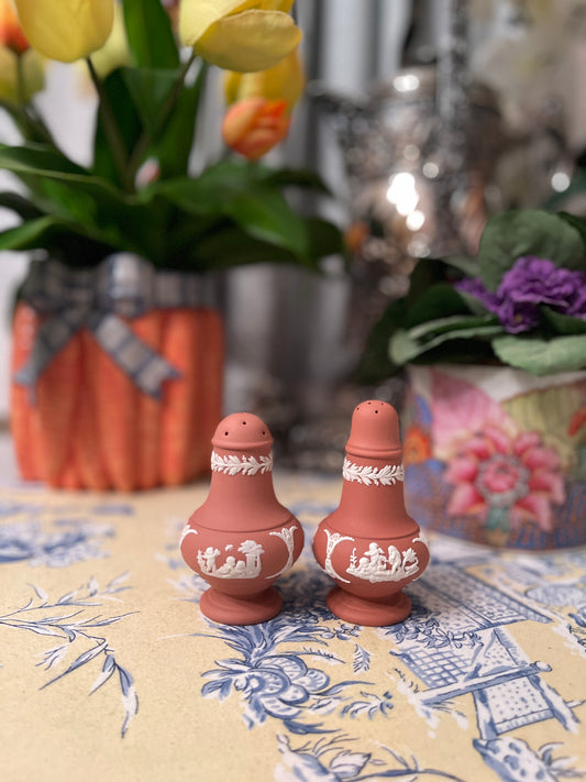 Wedgwood Terracotta (1957-1959) with White Relief Putti Salt and Pepper Shakers, Vintage