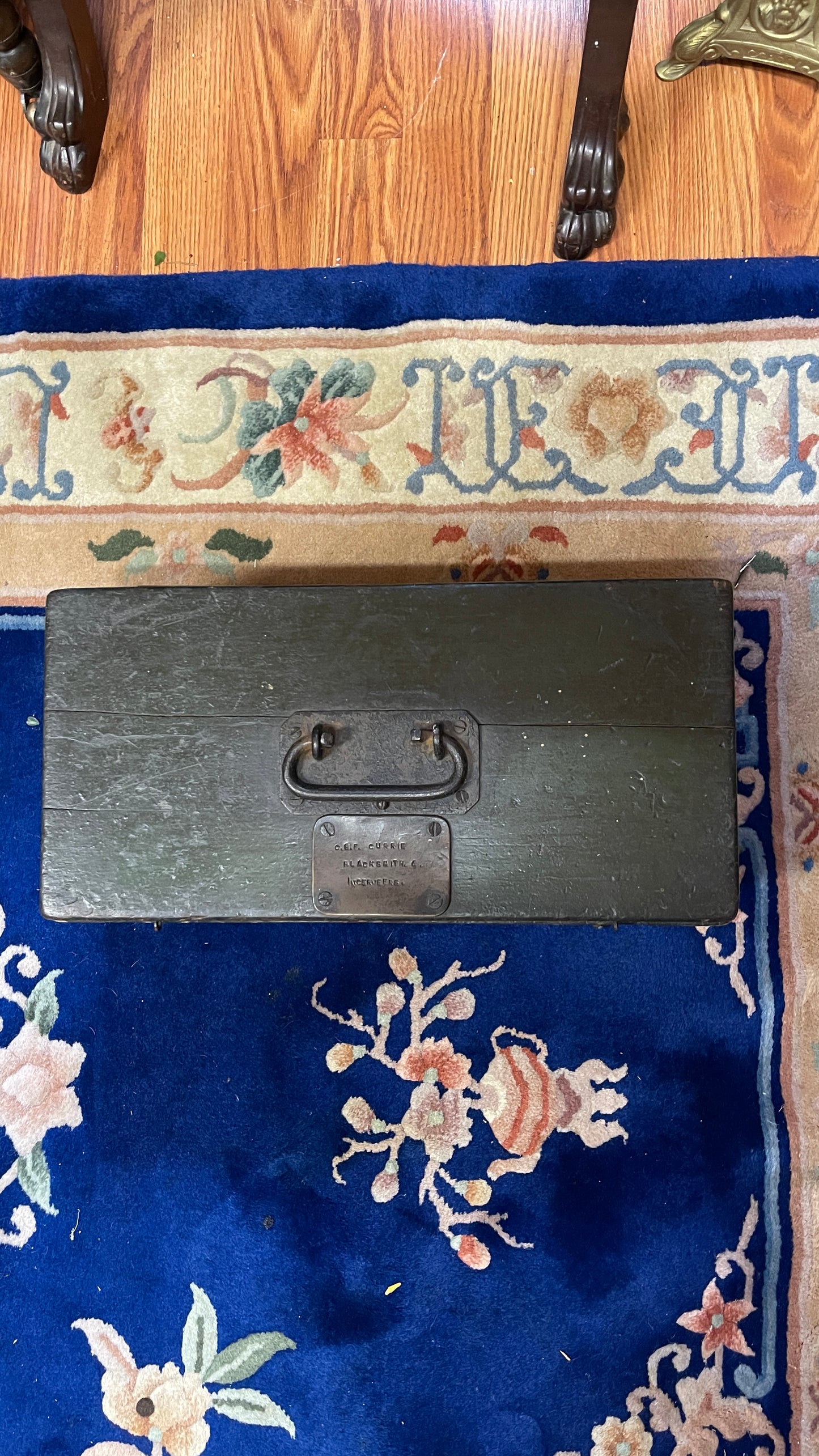 English Georgian Country House Facade Box – Green with Arched Windows and Lilac Doors, 19th Century