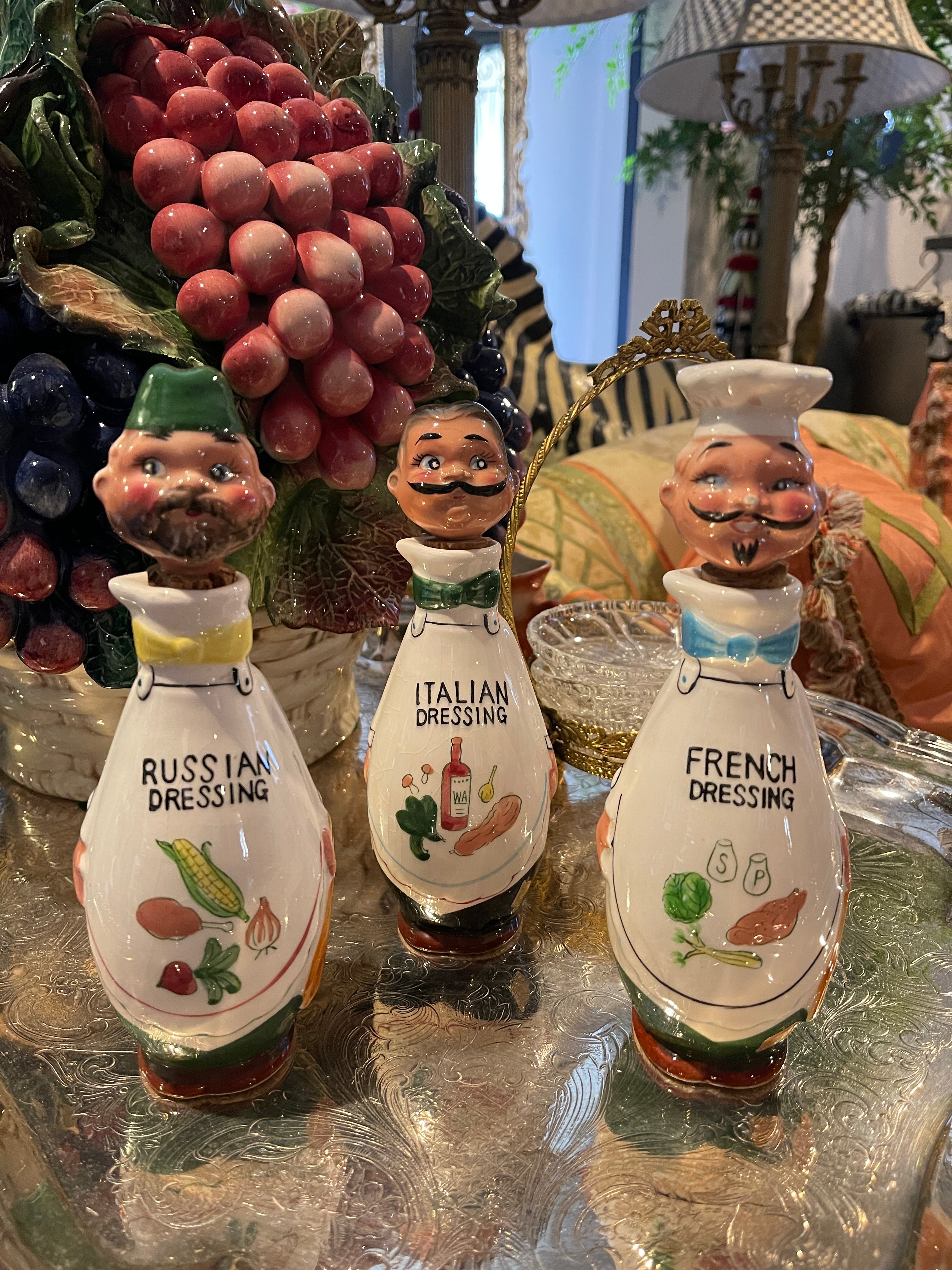 Italian/Russian Dressing 2024 figurine cruets