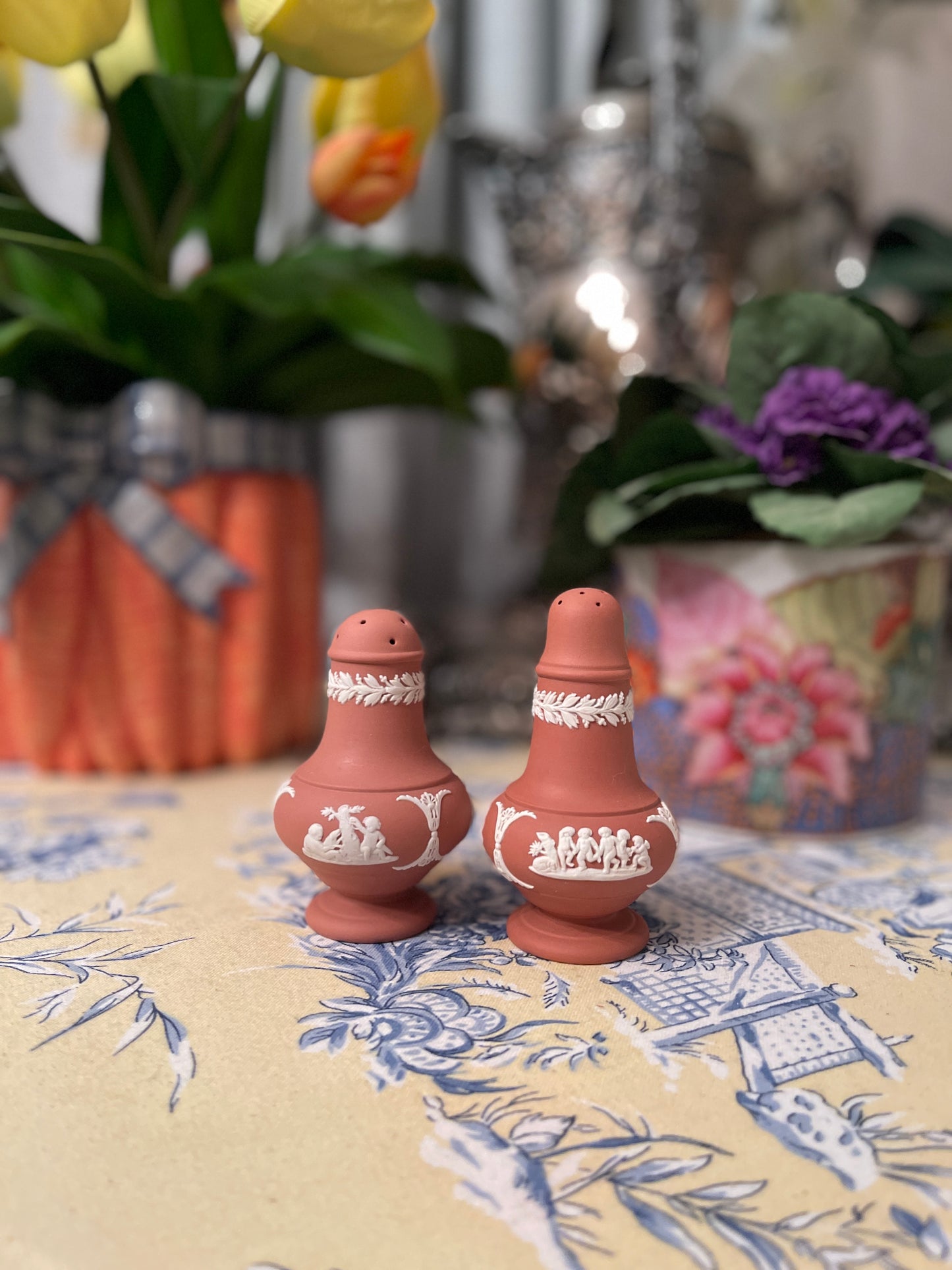 Wedgwood Terracotta (1957-1959) with White Relief Putti Salt and Pepper Shakers, Vintage