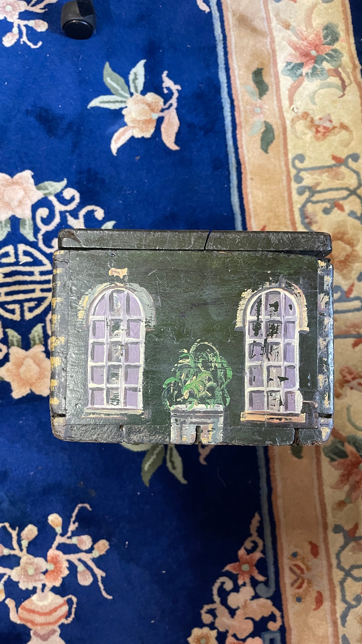 English Georgian Country House Facade Box – Green with Arched Windows and Lilac Doors, 19th Century