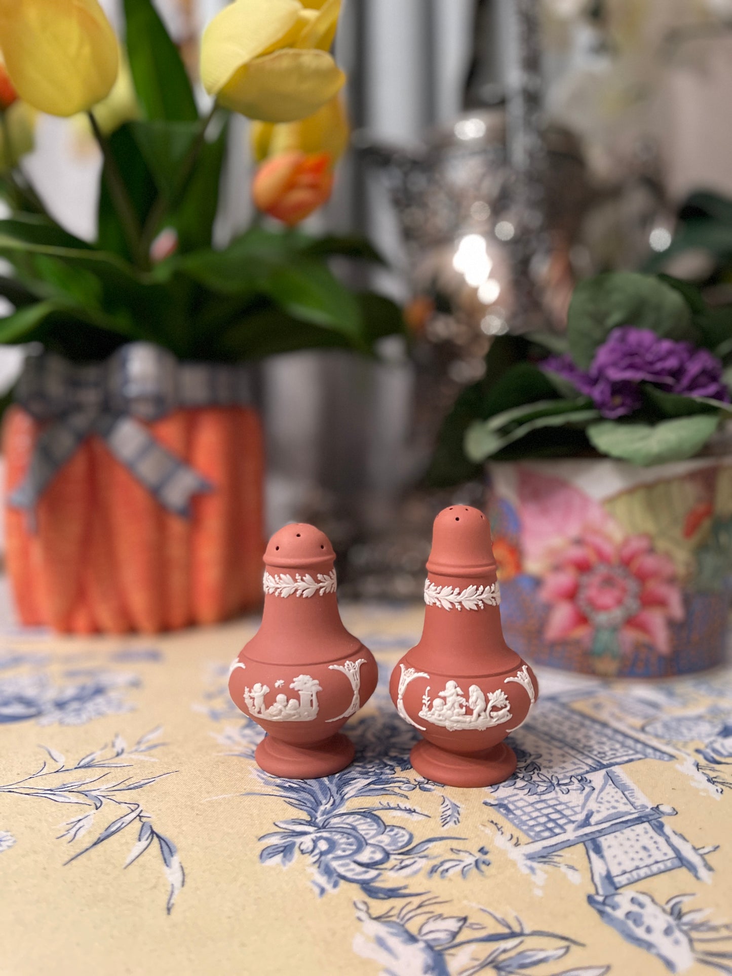 Wedgwood Terracotta (1957-1959) with White Relief Putti Salt and Pepper Shakers, Vintage