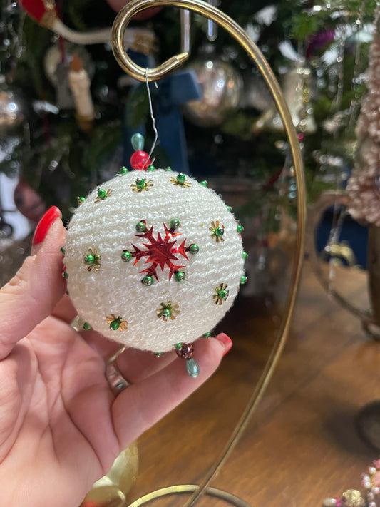 White with Red Snowflakes Knit Push Pin Christmas Ornament, Vintage