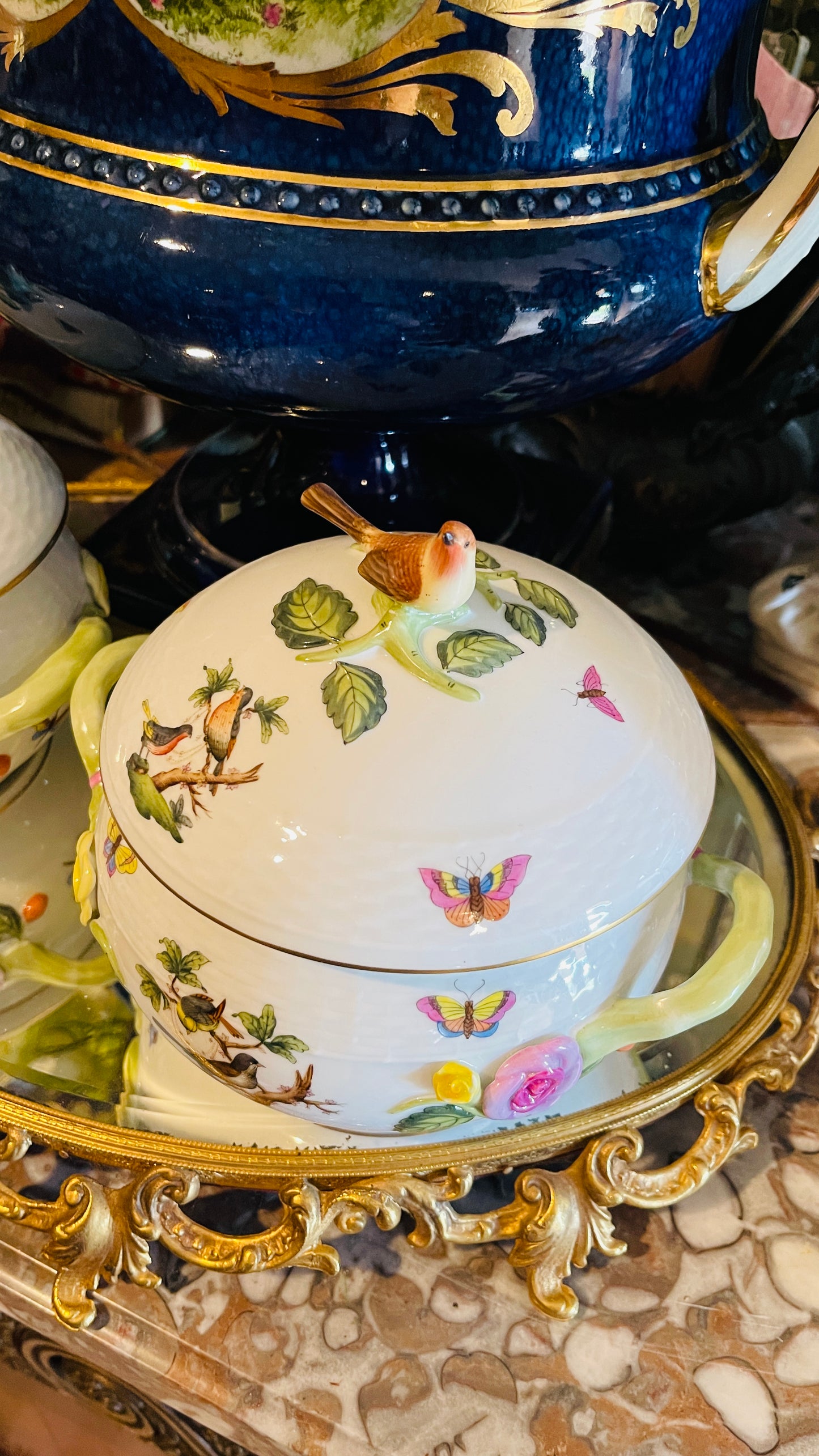Herend Rothschild Bird Covered Bean Pot – Mixed Scene (Necklace & Woodland)