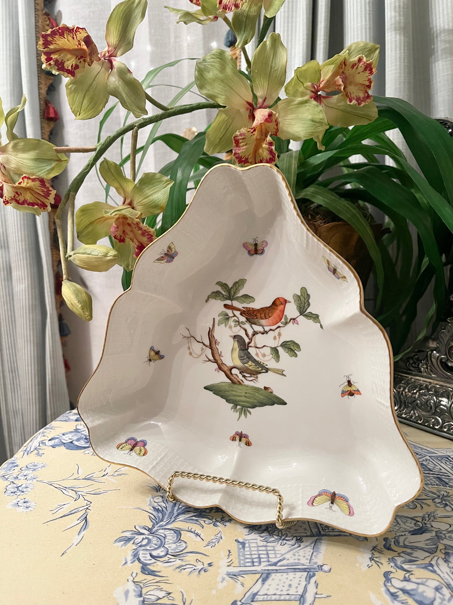 Vintage Herend Rothschild Bird Hand Painted Scalloped Triangle Dish