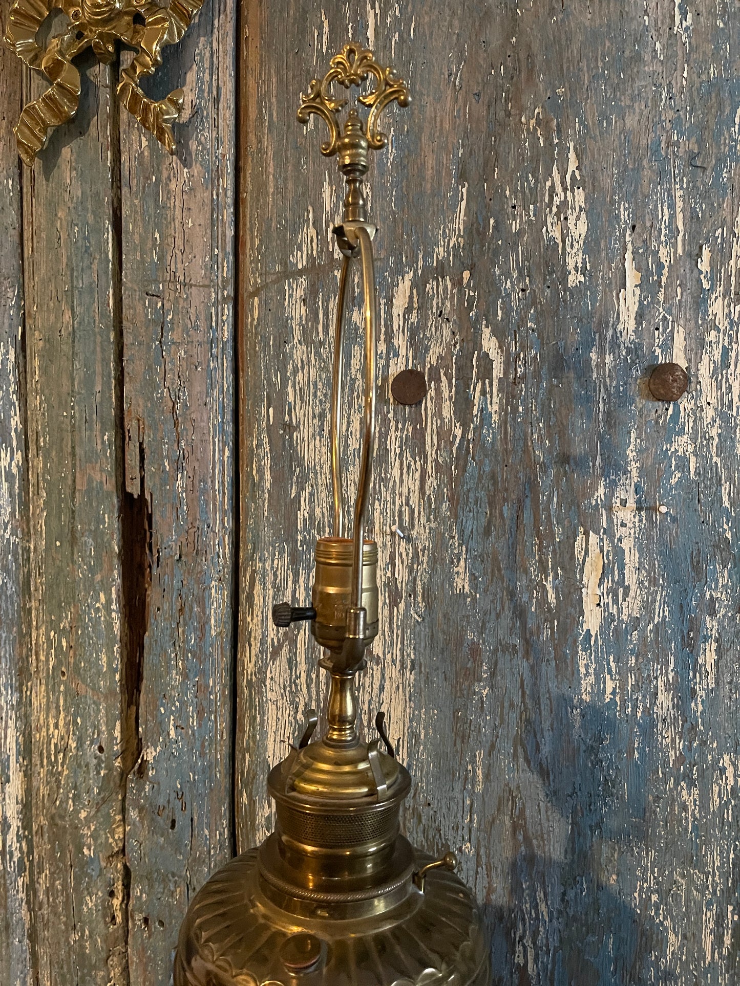 Antique Victorian Cherub Parlor Lamp,Electrified,