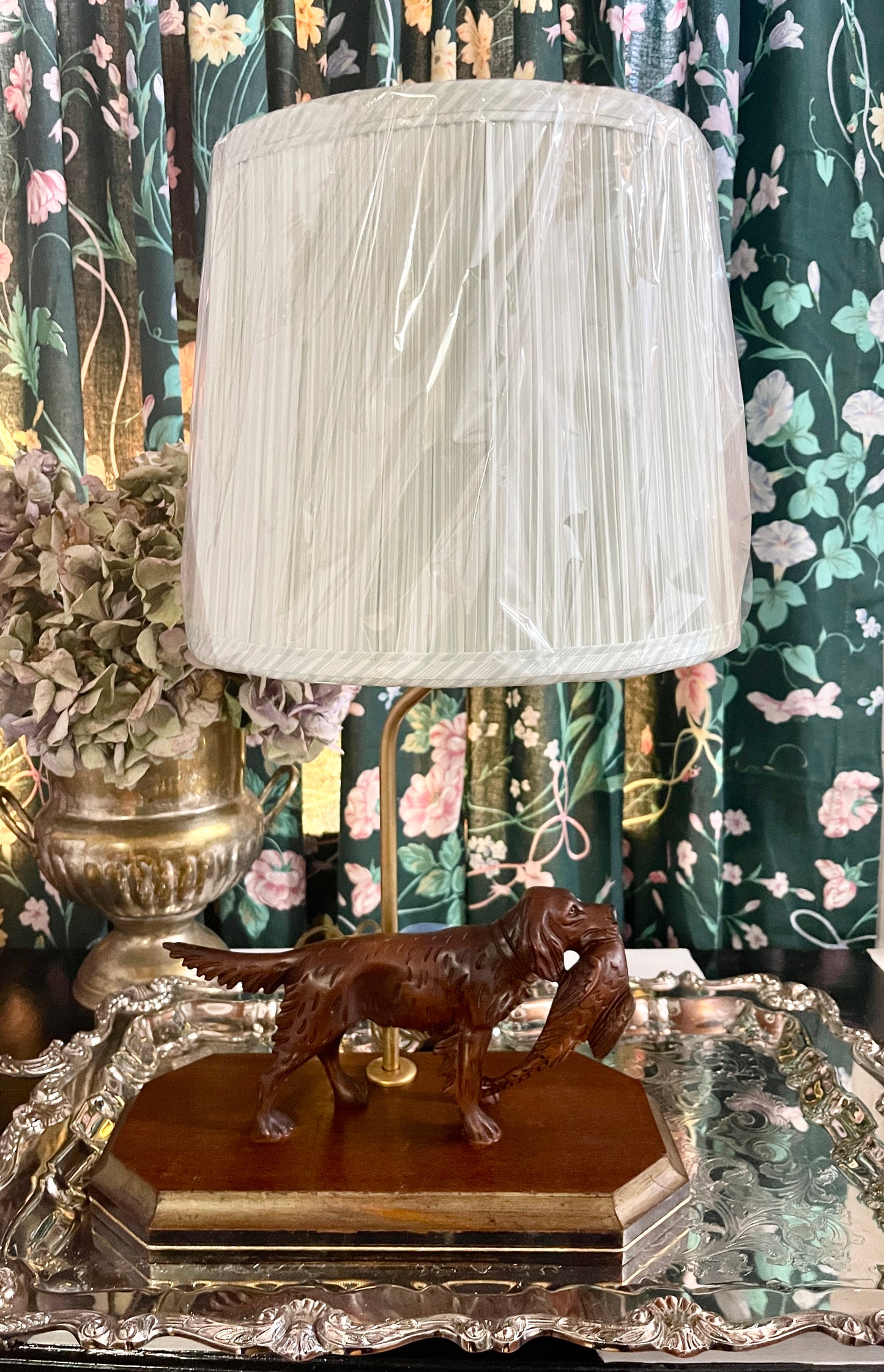 Vintage English Setter with Pheasant Hunting Dog Lamp with Light Sage Striped Pleated Shade, Carved Wood