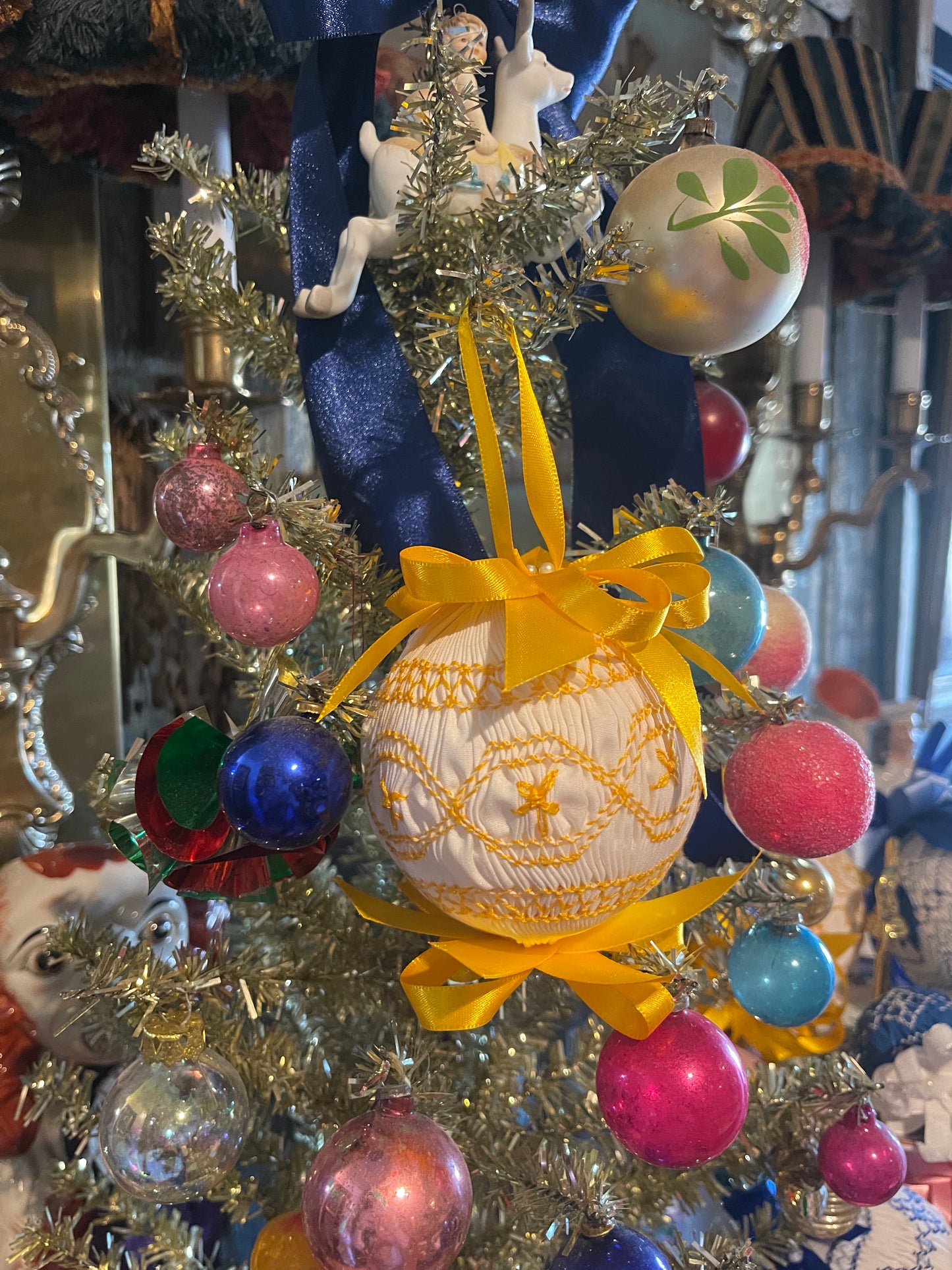 3” Yellow and White Vintage Smocked Christmas Ornament