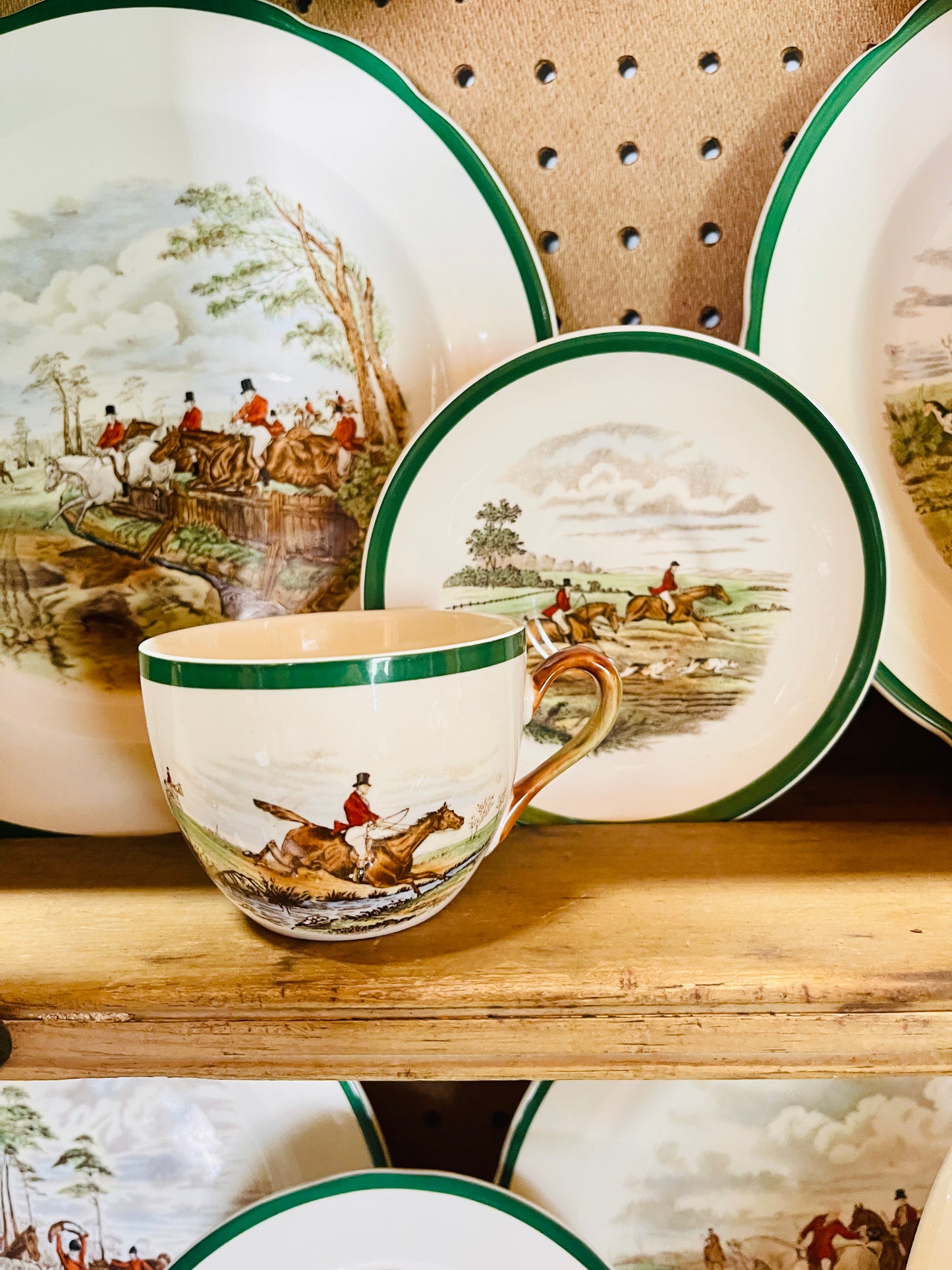 Spode ‘Leap the Brook’ Hunt Collection Herring Hunt Teacup and Saucer Set