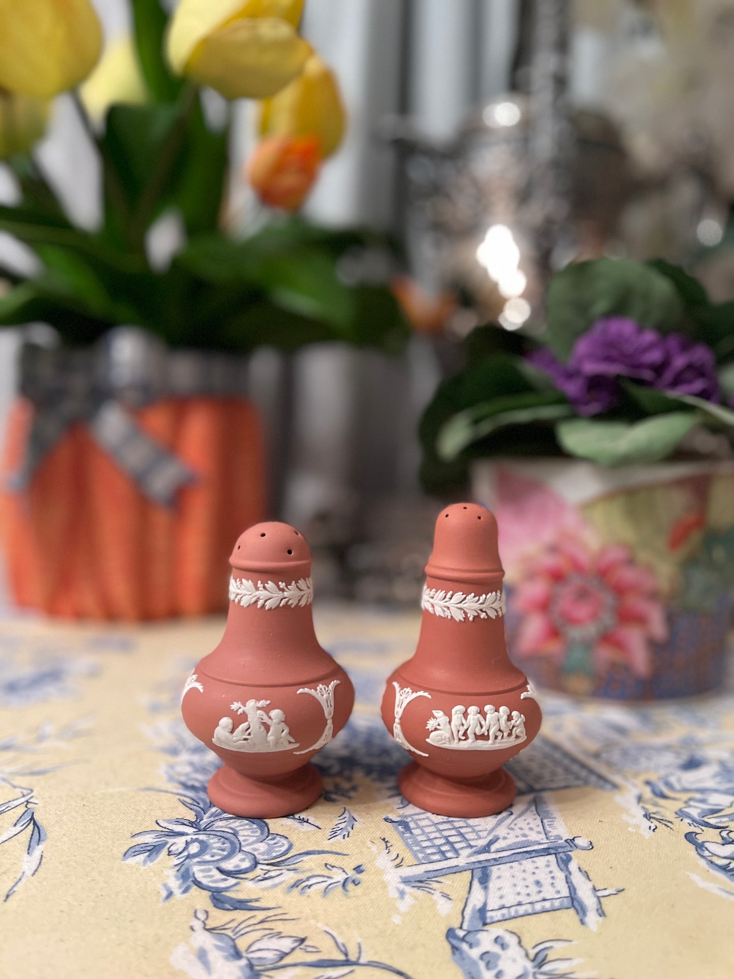 Wedgwood Terracotta (1957-1959) with White Relief Putti Salt and Pepper Shakers, Vintage