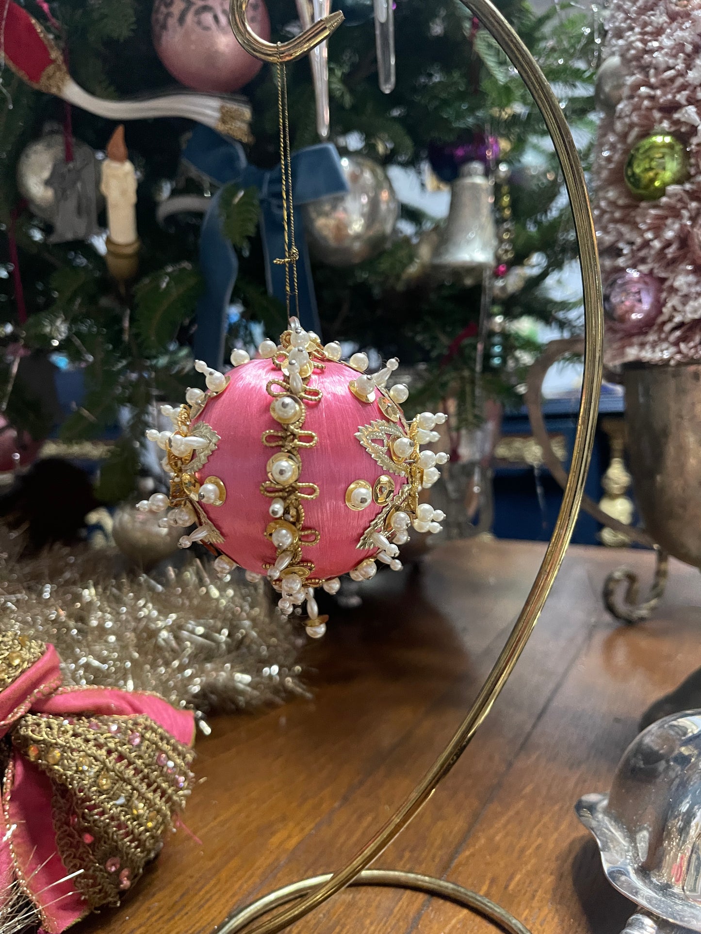 Vintage Pink and ‘Pearl’ Push Pin Ornament