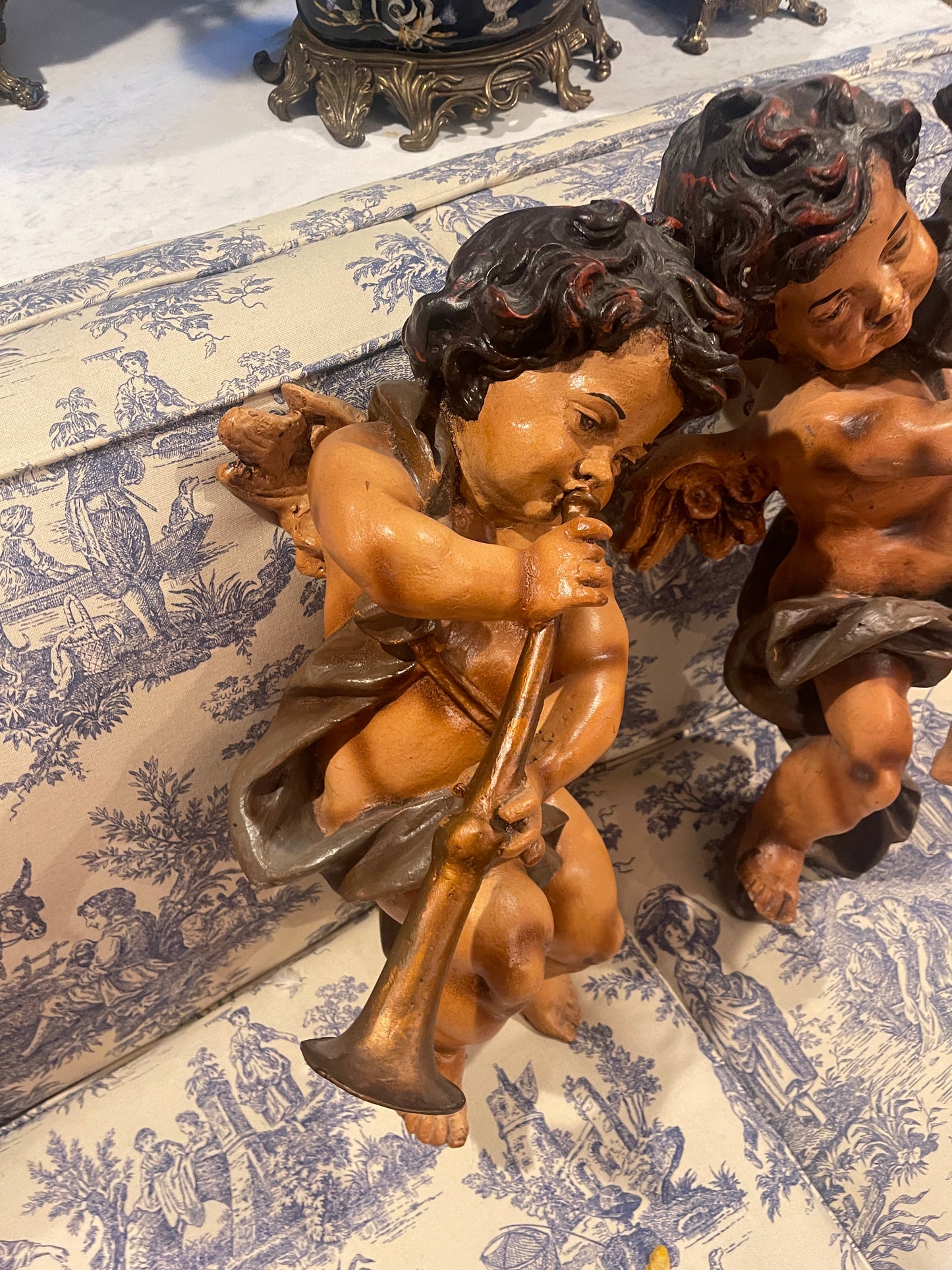 Vintage Italian Baroque-Style Cherub Musicians – Hand-Crafted and Painted Putti Figures, Mid-20th Century