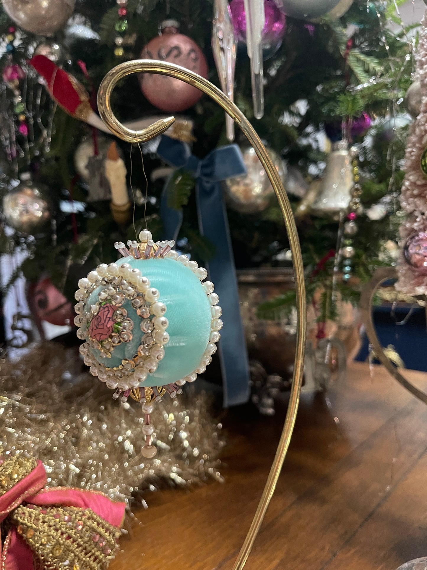 Tiffany Blue, Pink Floral, and ‘Pearl’ Push Pin Ornament