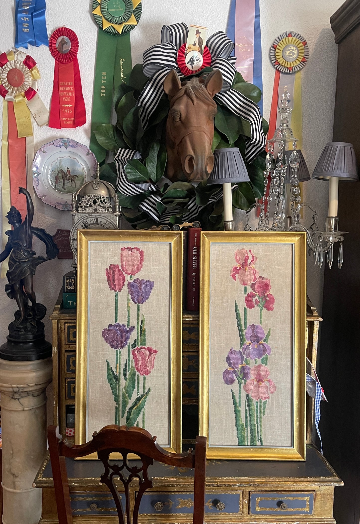 Charming Vintage Tulip Cross Stitch Wall Hanging
