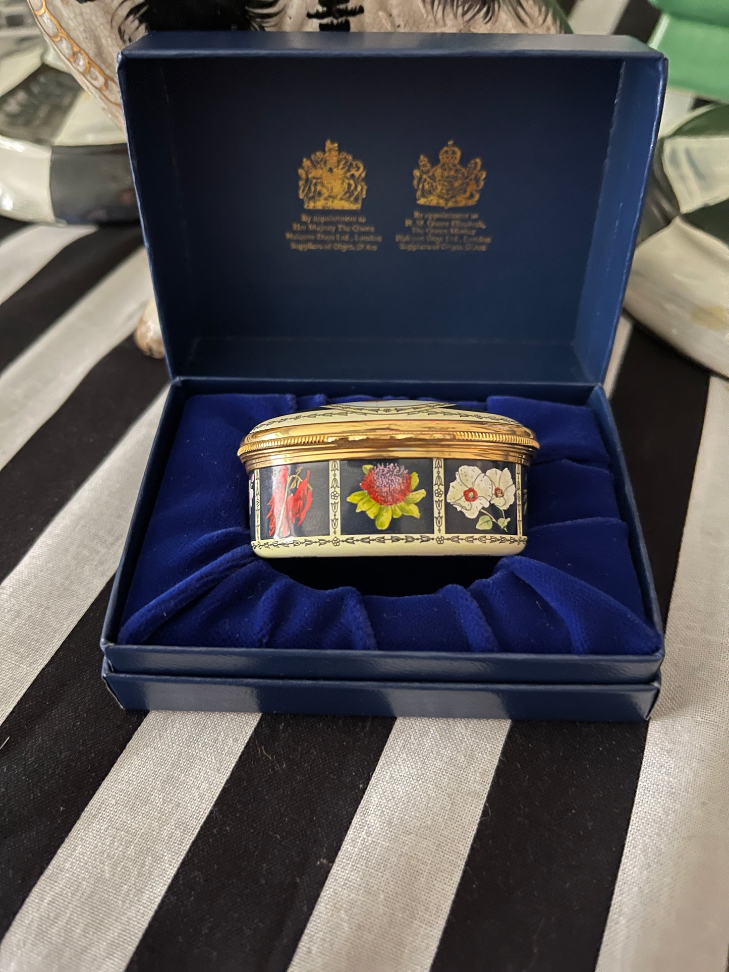 Halcyon Days Enameled Box Commemorating the Australian Bicentenary 1788 -1988 , Made in England, Original Box