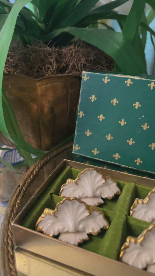 Lenox “Tiara” 24K Gold Place Card Holders – Set of 8 in Original Box