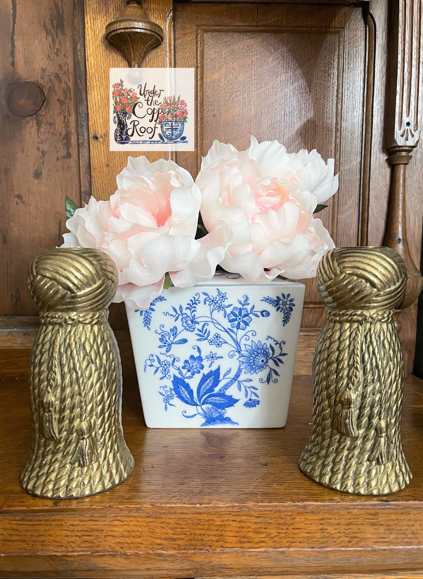 Blue and White Floral Frog/Vase, Florals and Acanthus Detail