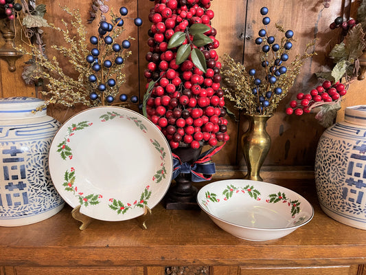 Holly and Berry Serving Bowl, Vintage, Made in Japan, Christmas Serving Dishes