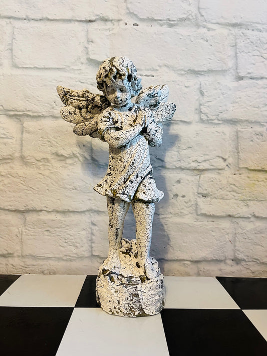Chippy Angel Statuette