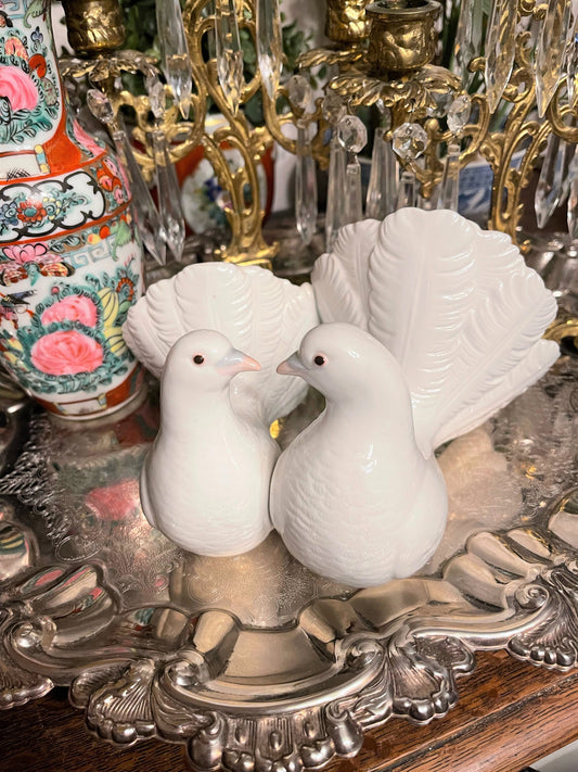 Lladro Coupling Doves, Vintage, Made in Spain