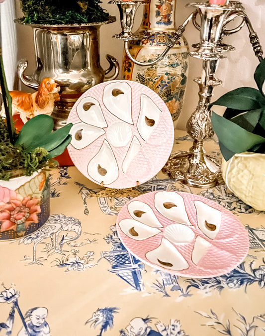 Pink and White Gilded Trompe-L'oeil Style Oyster Plate